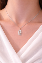 Colar com Pingente de Tartaruga Prateado em Aço Inoxidável Romanely