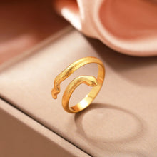 Anel Cobra Dourado em Aço Inoxidável