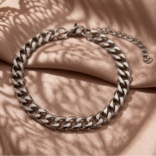 Pulseira Prateada Masculina Malha Cubana Média em Aço Inoxidável Romanely