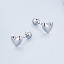 Brincos Minimalista Formato Coração Prateados S925