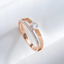 Anel Clássico Rose Gold em Cobre com Zircônias