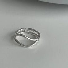 Anel Irregular Prateado S925