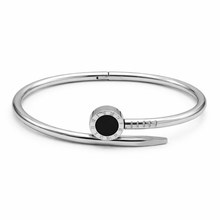 Bracelet Prego Prateado Numeração Romana em Aço Inoxidável Romanely