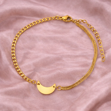 Pulseira Dourada Lua em Aço Inoxidável Romanely