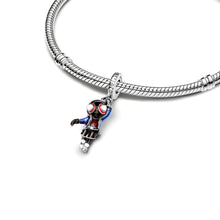 Pingente Encanto Herói das Teias S925 Charm Romanely